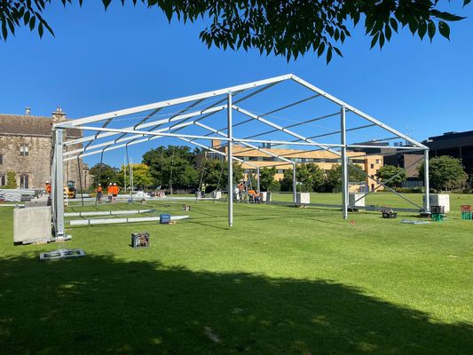Clear Span Sports Outdoor Marquee Tent With Elevated Roof For Maximum Spectator Comfort