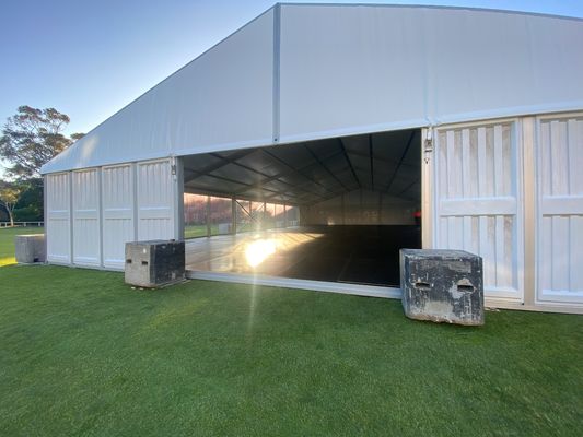 Clear Span Sports Outdoor Marquee Tent With Elevated Roof For Maximum Spectator Comfort