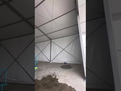 프레임 된 텐트